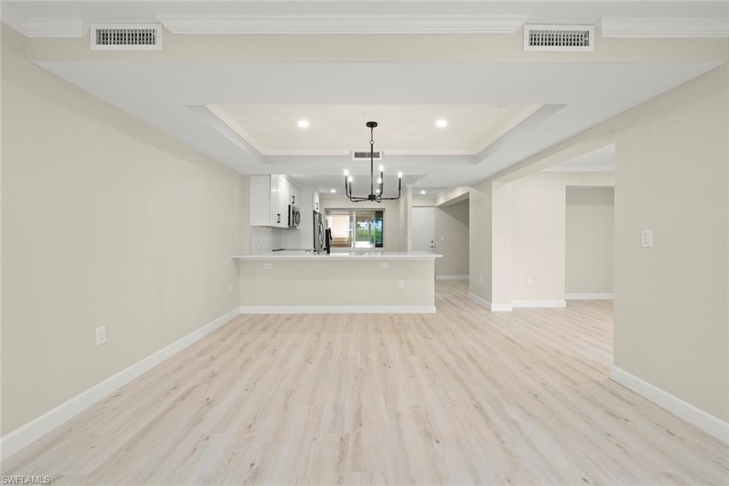 200 Periwinkle Way 132 Property Photo 14