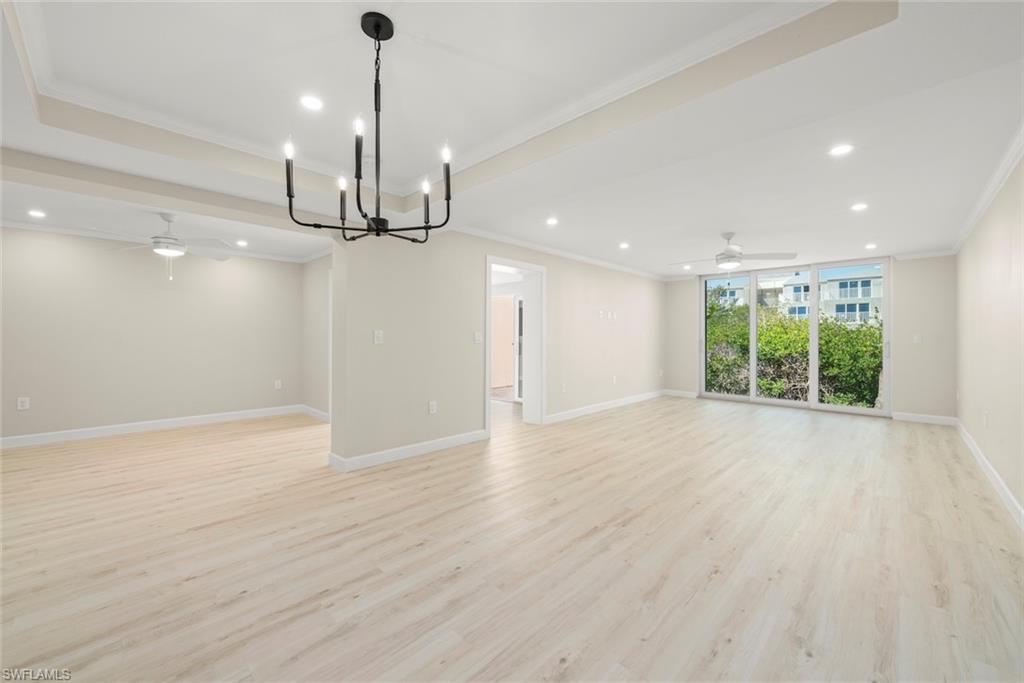 200 Periwinkle Way 132 Property Photo 16