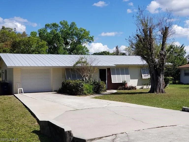 2644 Davis Blvd Property Photo