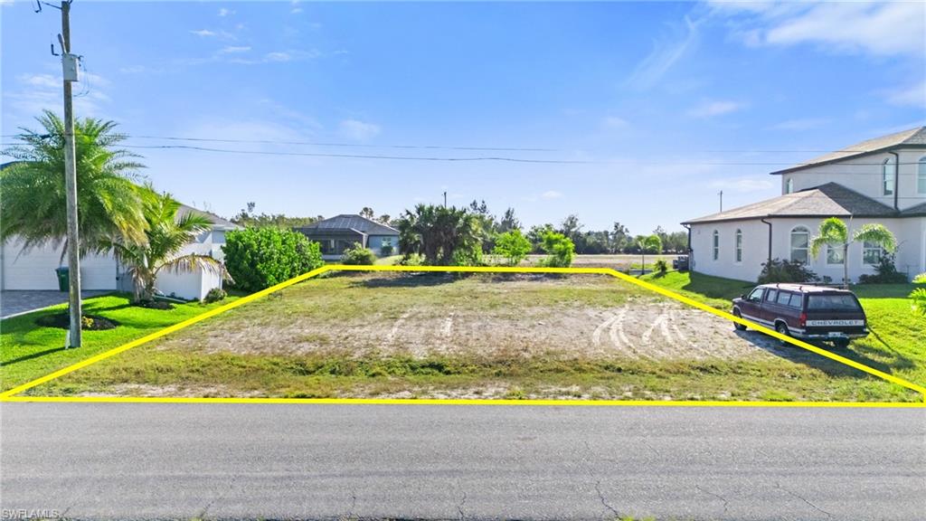 2421 NW 41ST AVE Property Photo 1