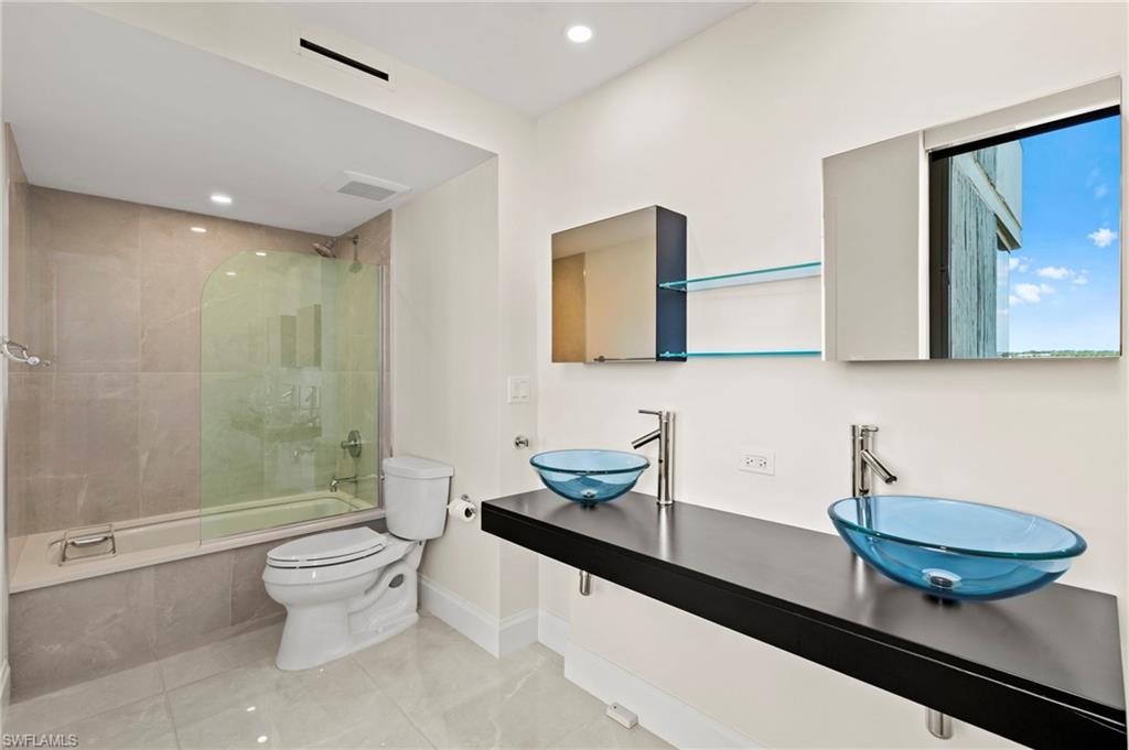 5555 Heron Point Dr # 801 Property Photo 24