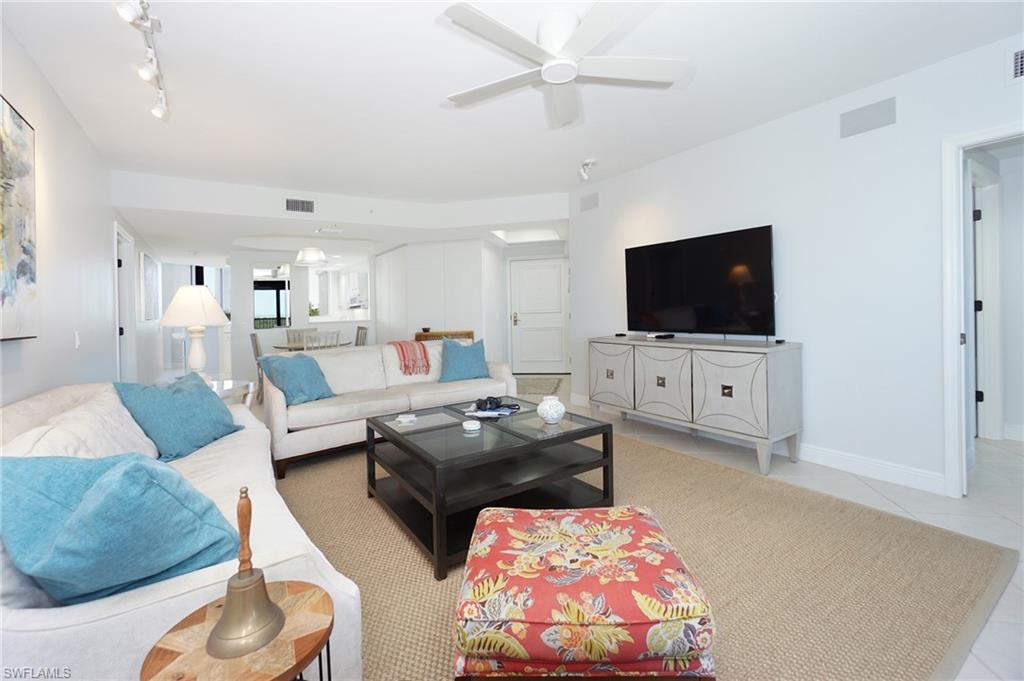 7225 Pelican Bay Blvd # 502 Property Photo 5