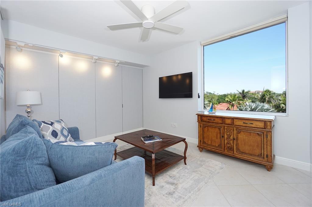 7225 Pelican Bay Blvd # 502 Property Photo 12