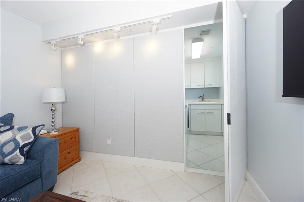 7225 Pelican Bay Blvd # 502 Property Photo 13