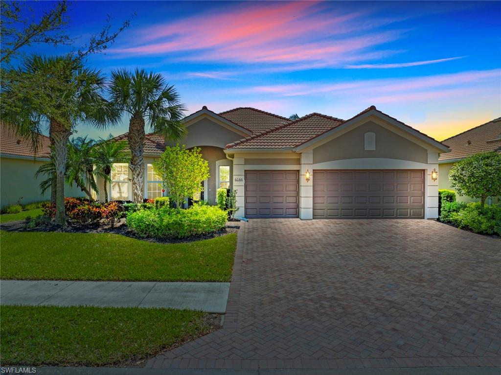 6144 Victory Dr Property Photo