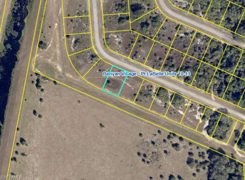 479 W Almeria Dr Property Photo 2