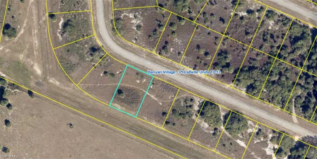 479 W Almeria Dr Property Photo 3