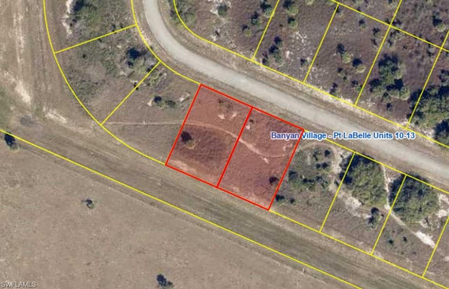 477 & 479 W Almeria Dr Property Photo 4