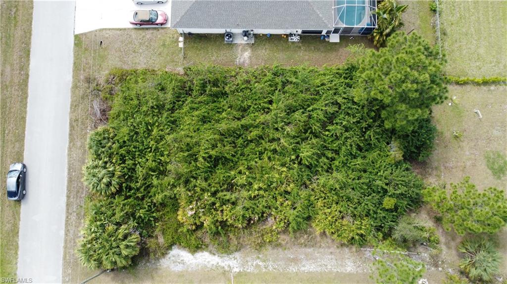 3304 61st St W Property Photo 2