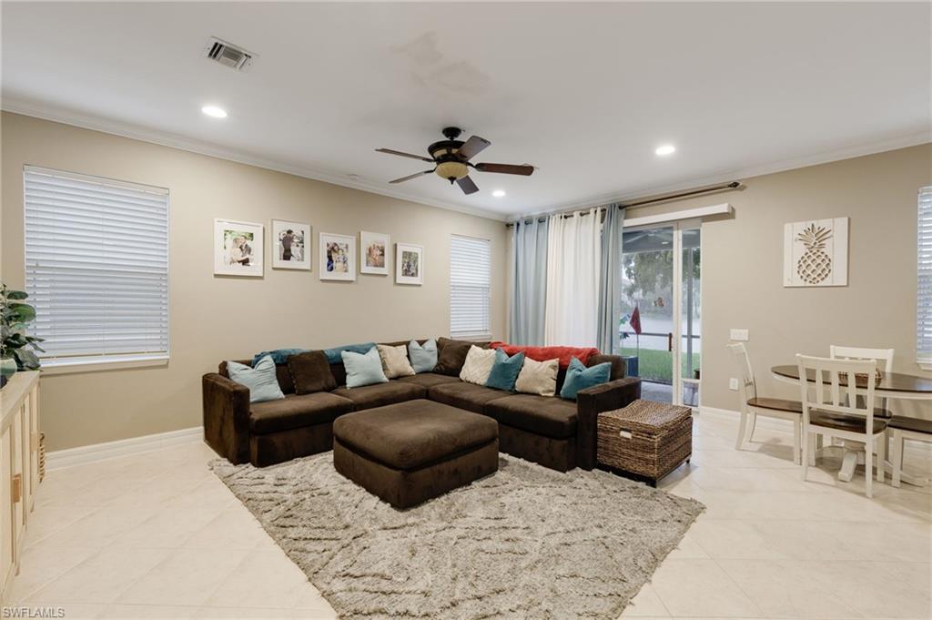 9807 Casa Mar Cir Property Photo 5
