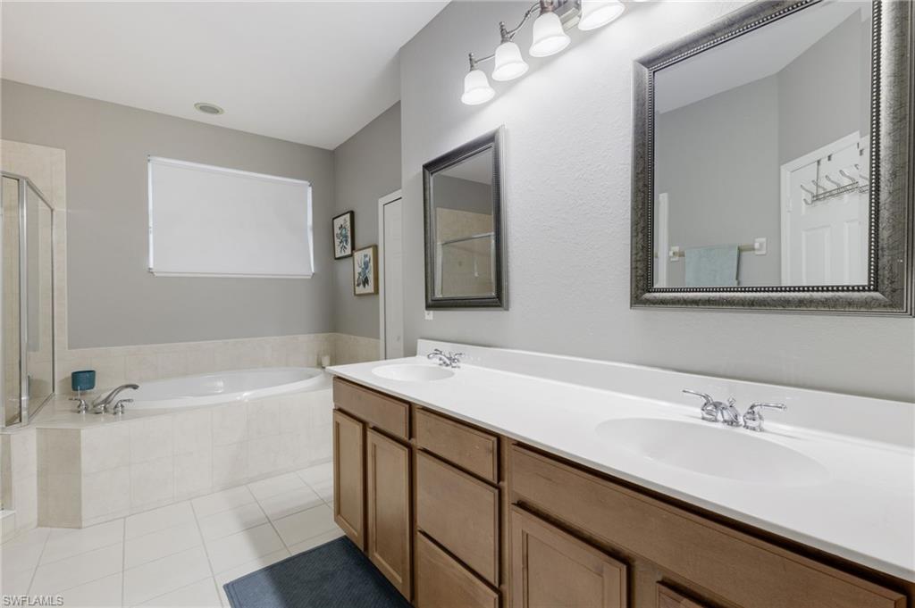 9807 Casa Mar Cir Property Photo 11