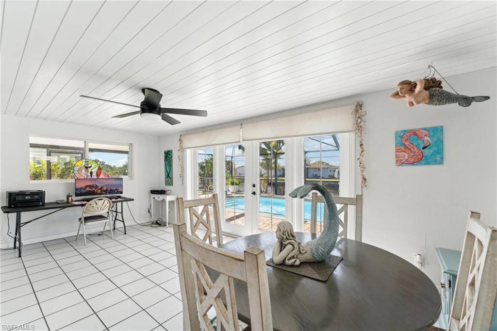 1691 Lakeside Ter Property Photo 18