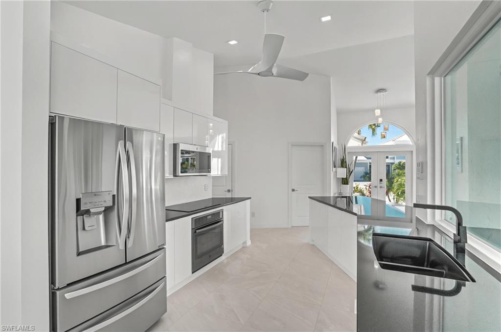 1775 Waterfall Ct Property Photo 10