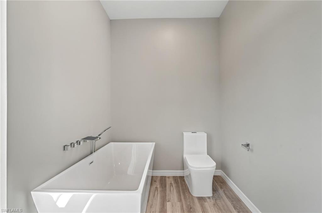 1775 Waterfall Ct Property Photo 19
