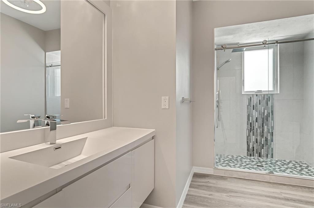 1775 Waterfall Ct Property Photo 25