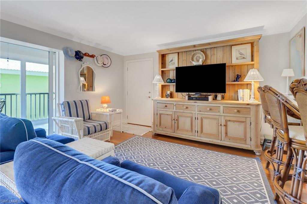 2850 Gulf Shore Blvd N # 203 Property Photo 4