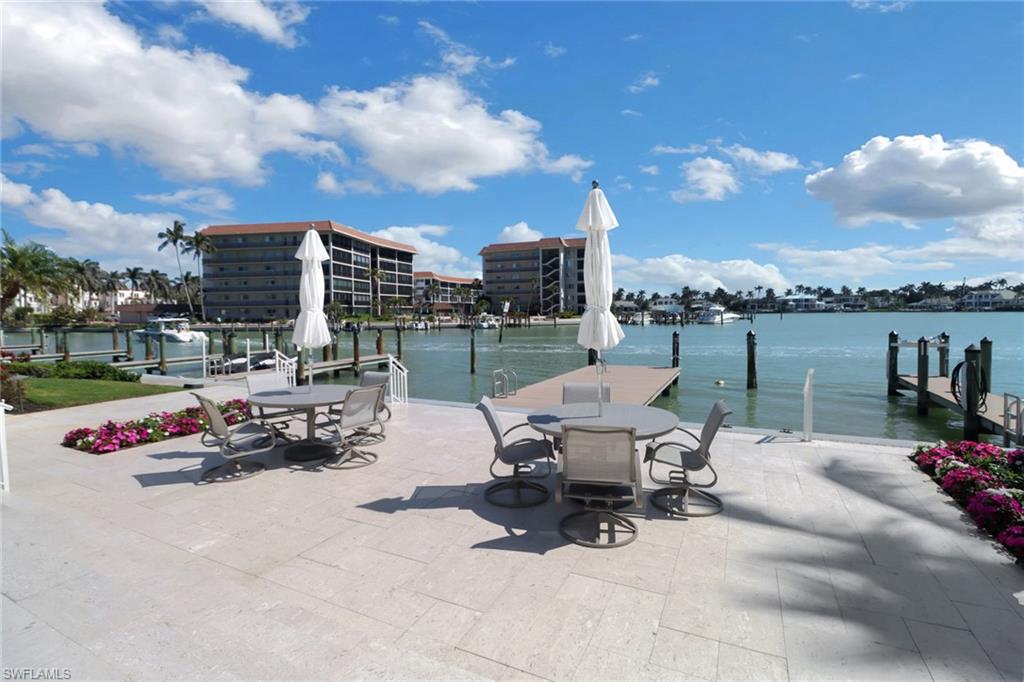 2850 Gulf Shore Blvd N # 203 Property Photo 19