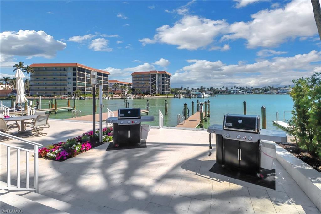 2850 Gulf Shore Blvd N # 203 Property Photo 20