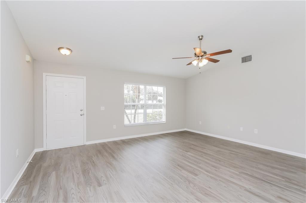 1762 S Chamberlain Blvd Property Photo 4