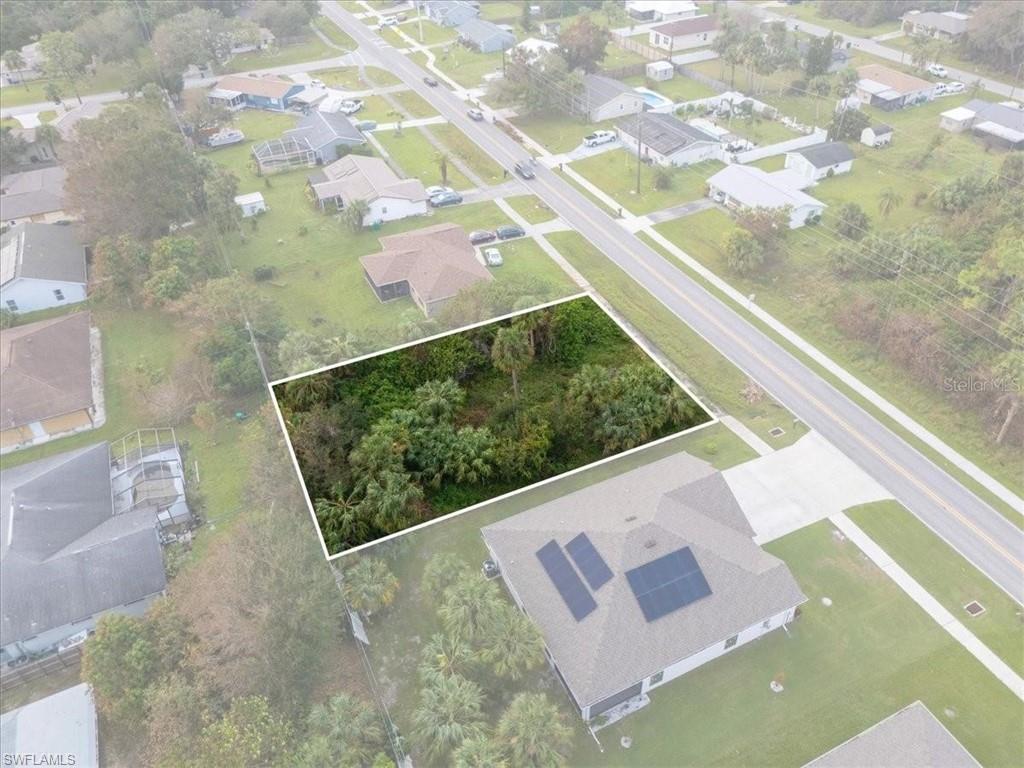 20391 Peachland Blvd Property Photo 2