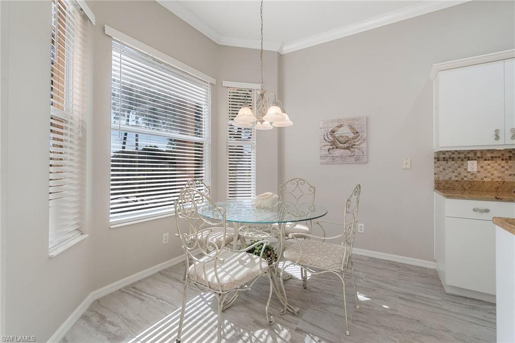 9011 Springview Loop Property Photo 3