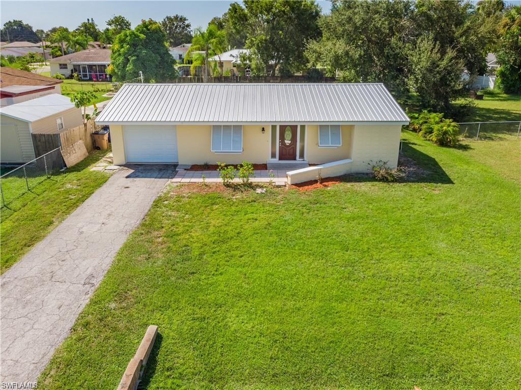 12316 Davis Blvd Property Photo