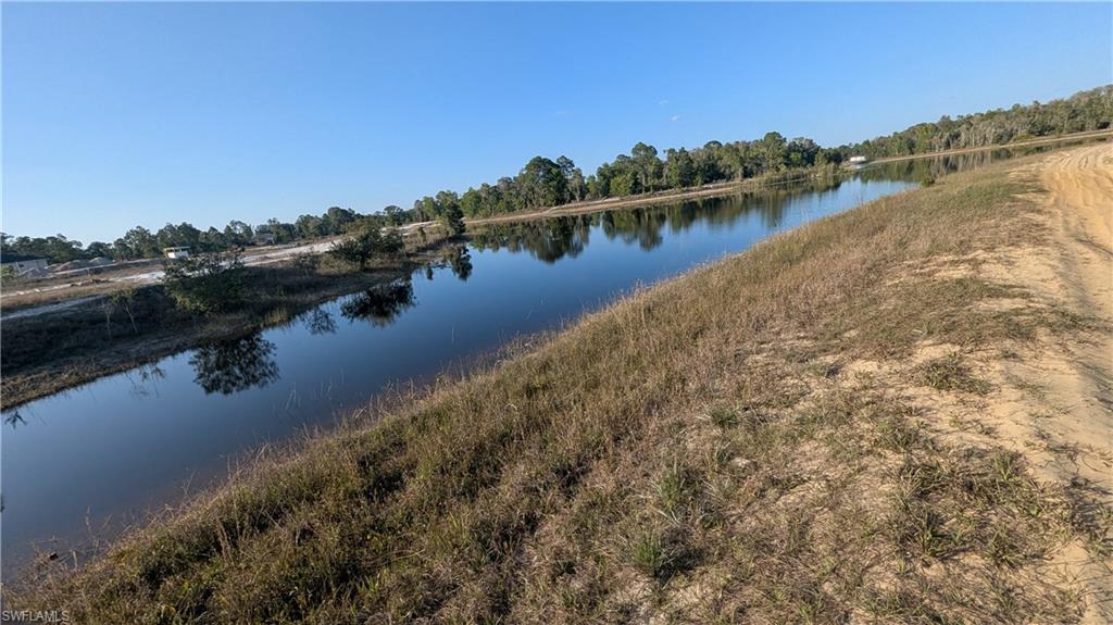 461 Burrstone Dr Property Photo 1