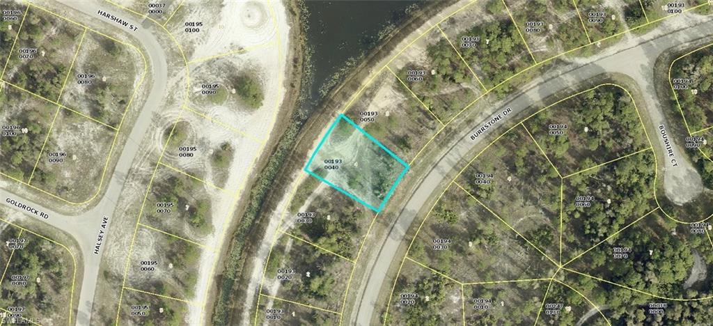 461 Burrstone Dr Property Photo 3