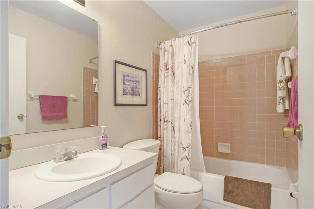 1310 Sw 35th Ter Property Photo 26