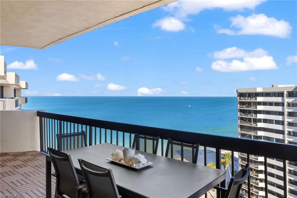 4001 Gulf Shore Blvd N Property Photo 1