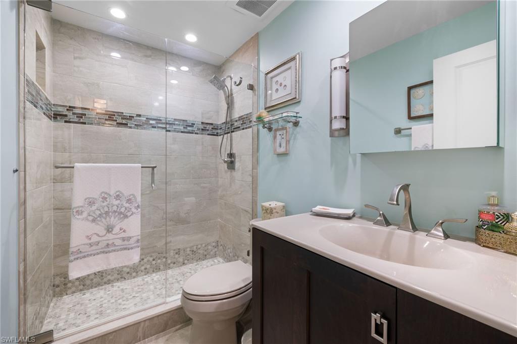 4001 Gulf Shore Blvd N Property Photo 35