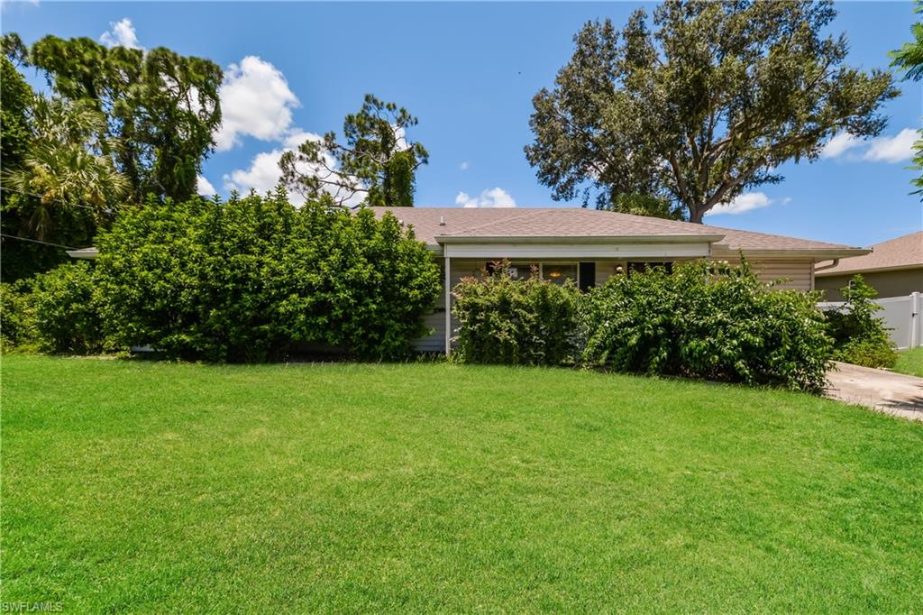 2643 S San Mateo Dr Property Photo