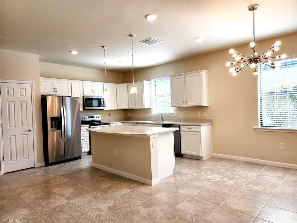 3938 Spotted Eagle Way Property Photo 4