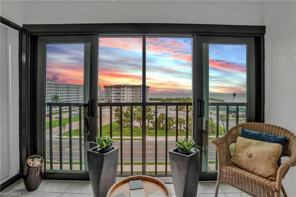6895 Estero Blvd # 552 Property Photo