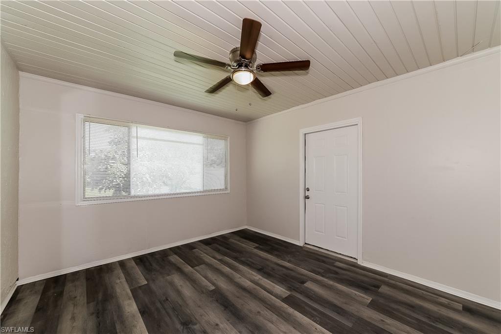 5726 Kenwood Dr Property Photo 11