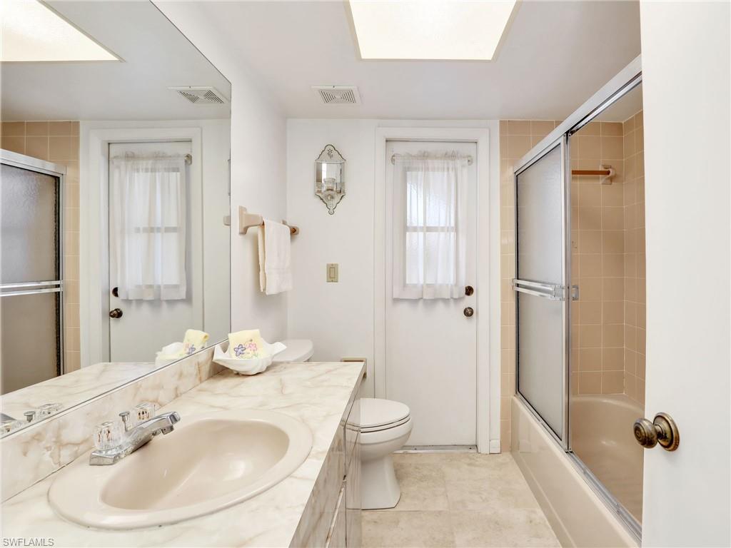 1121 Se 23rd Ter Property Photo 25