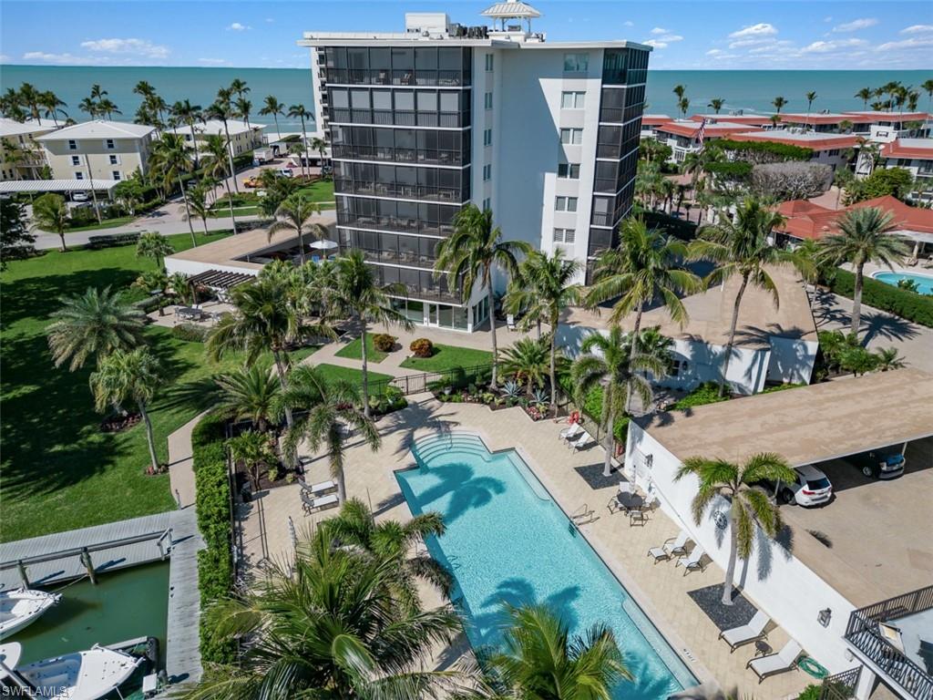 2170 Gulf Shore Blvd N # 23w Property Photo