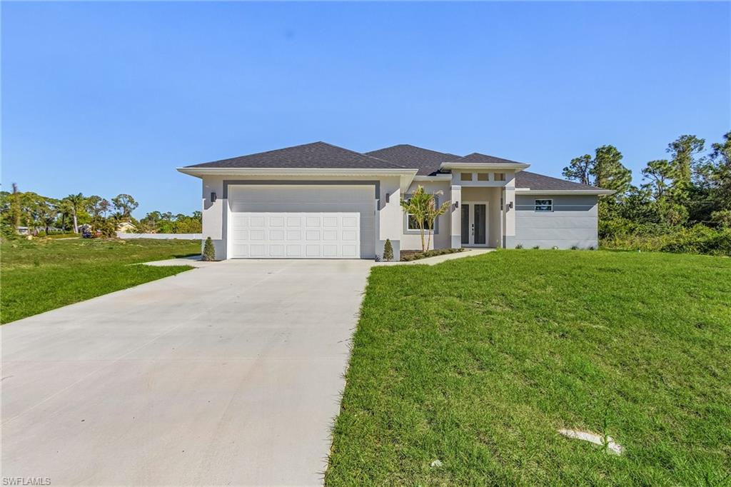 Varsity Lakes Middle School Real Estate Listings Main Image
