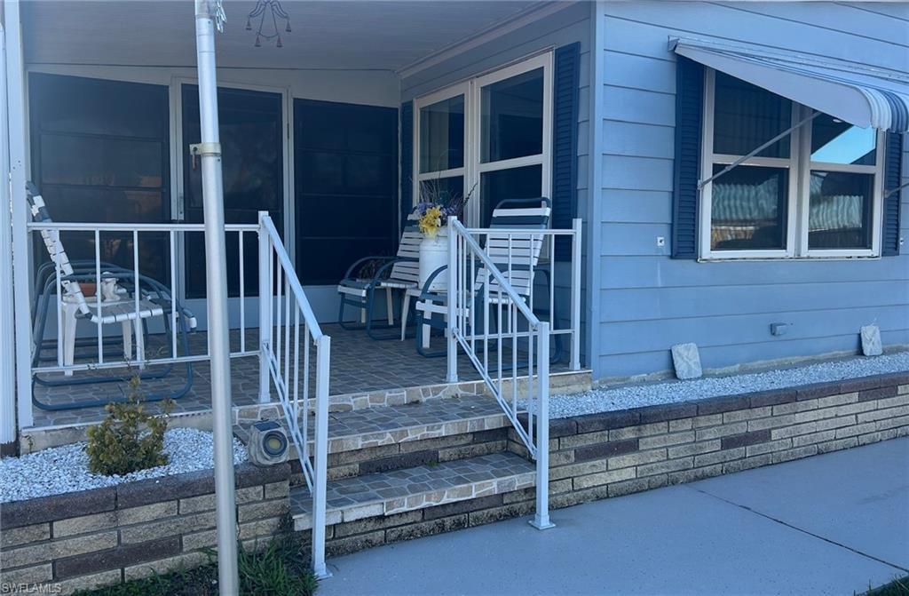 172 Palm Harbor Property Photo 4