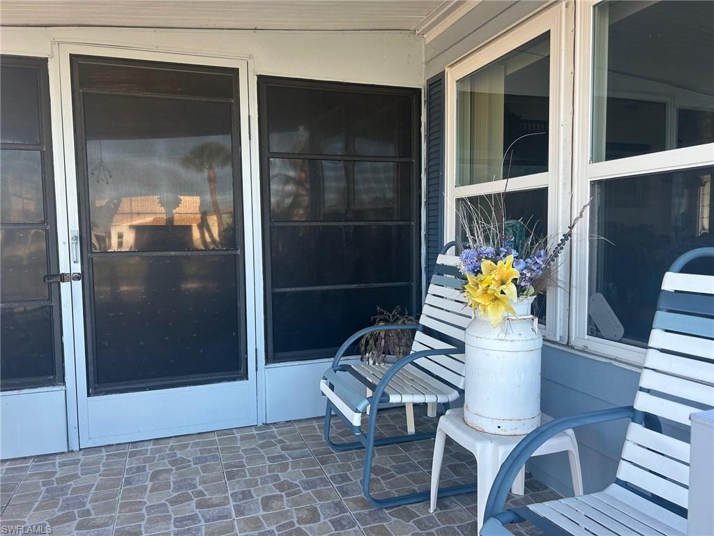 172 Palm Harbor Property Photo 6