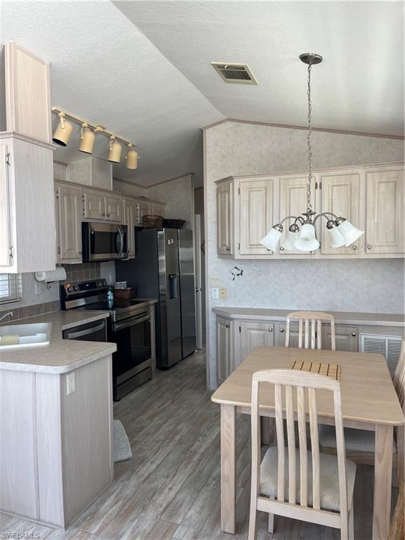 11651 Bubble Shell Dr Se Property Photo 5