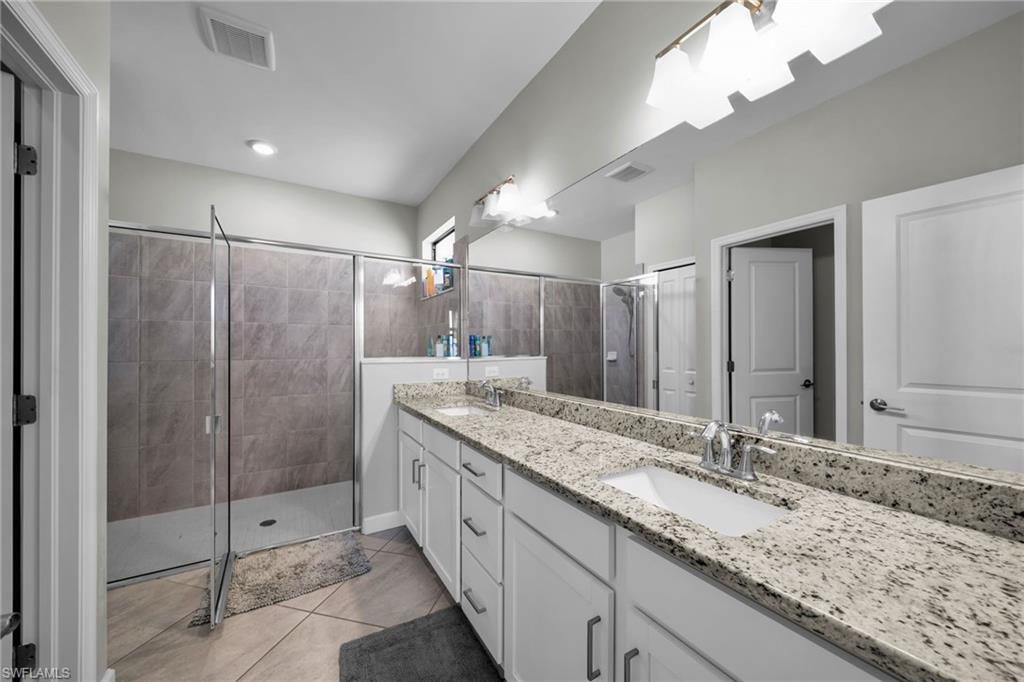 13846 Pine Lodge Ln Property Photo 27