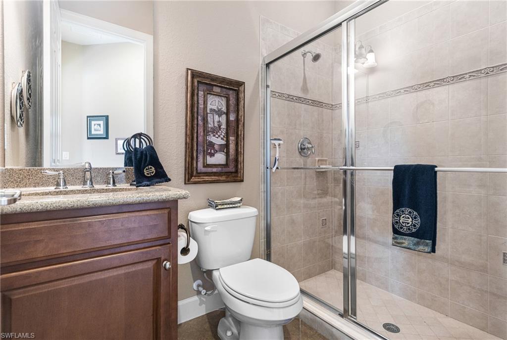 11208 Lithgow Ln Property Photo 6