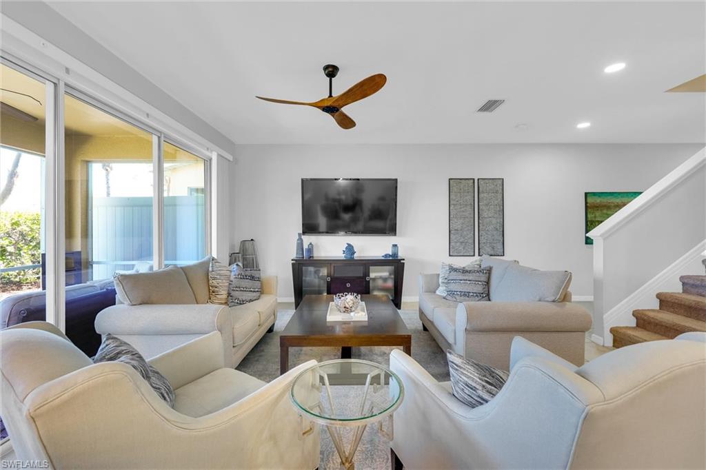 10850 Alvara Way Property Photo 5