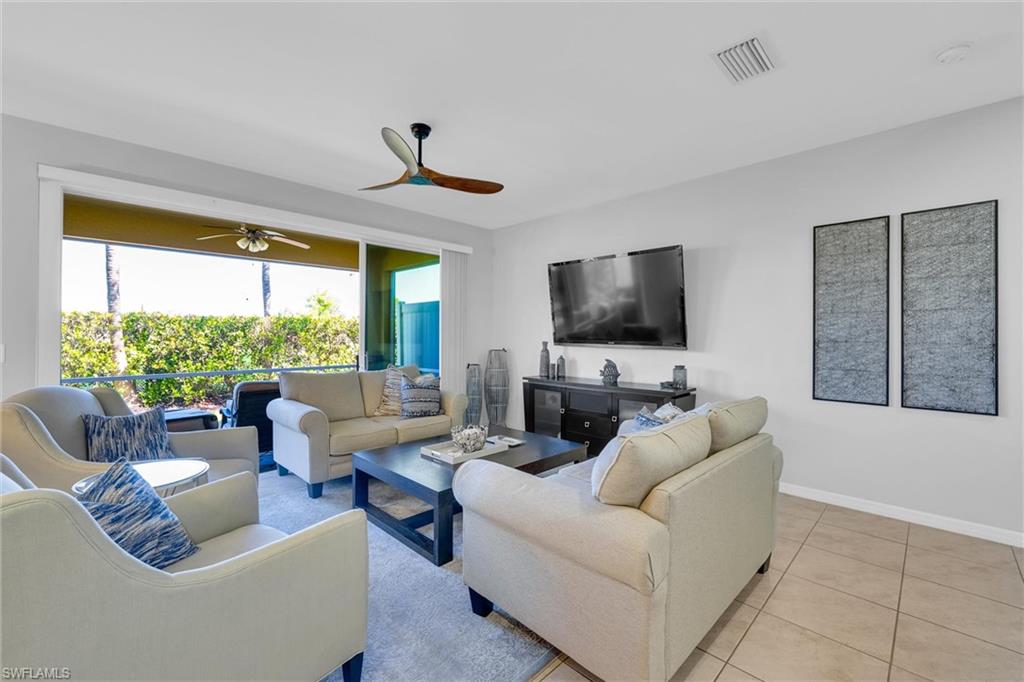 10850 Alvara Way Property Photo 6