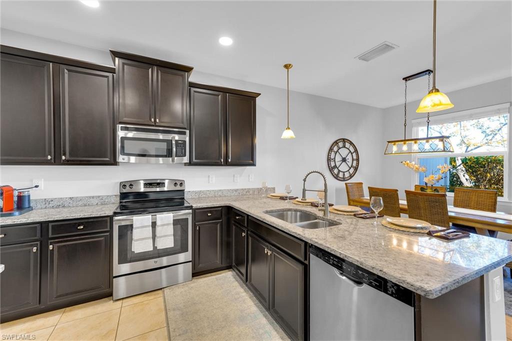 10850 Alvara Way Property Photo 10