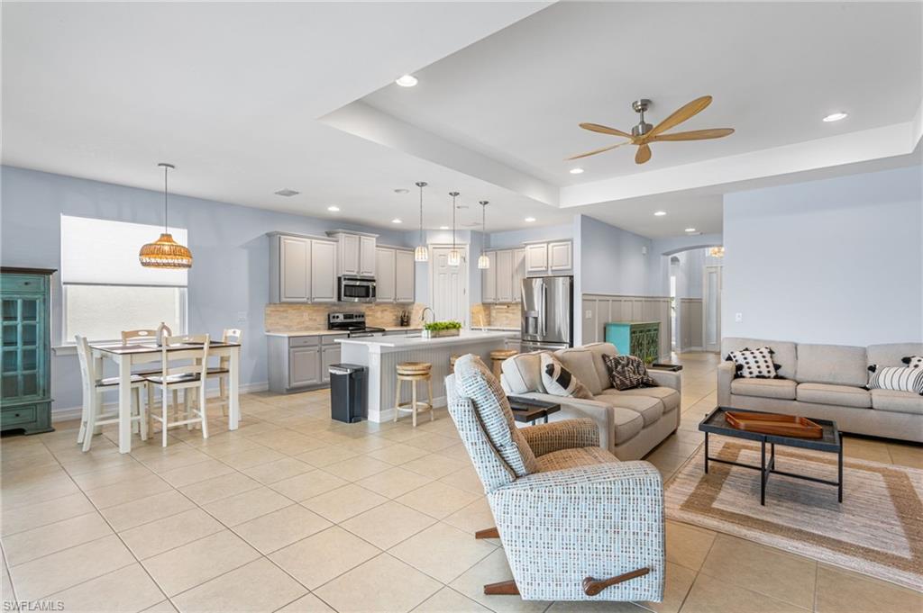 13104 Silver Thorn Loop Property Photo 4