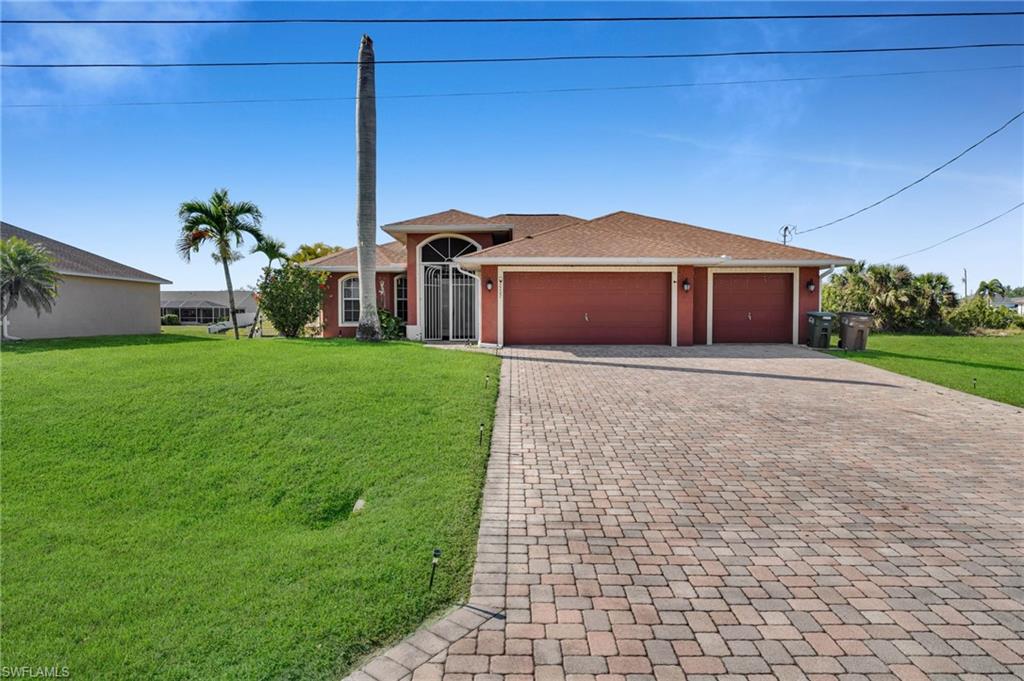 33909 Real Estate Listings Main Image
