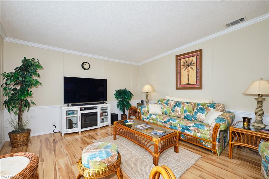7127 Drum Dr Property Photo 15