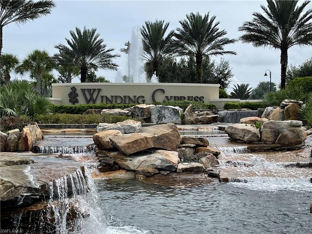 6856 Winding Cypress Dr Property Photo